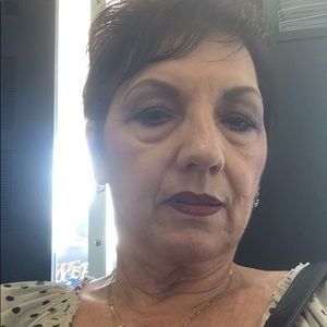 Meet your Posher, Sherry